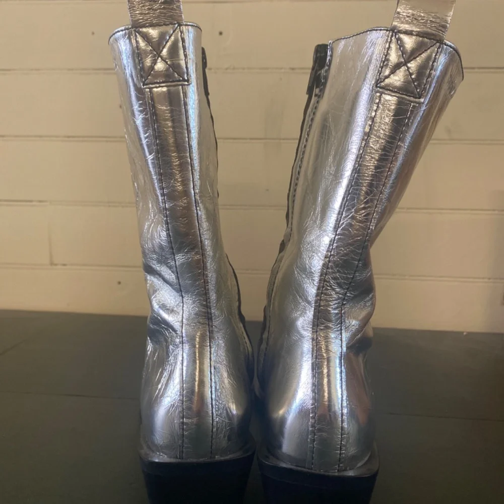 Bimba y Lola Boots - Picture 4 of 8